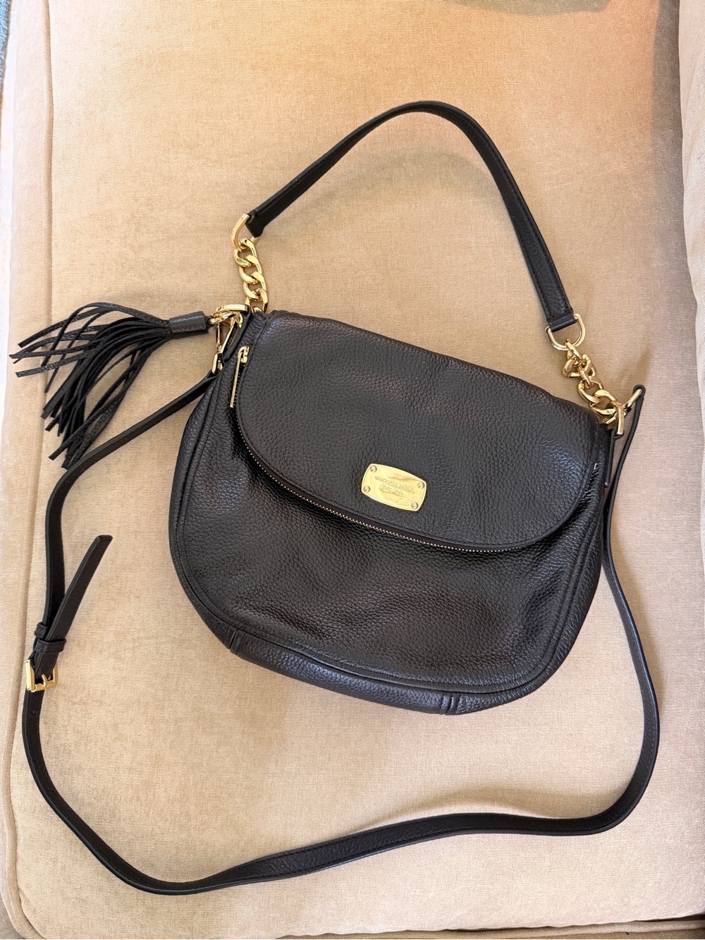 ✨ EUC Michael Kors Bedford Vintage Black Pebbled Leather Crossbody Shoulder Bag